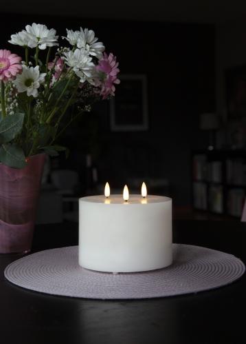 Batteriljus - Blockljus Flamme - 13 cm - www.frokenfraken.se