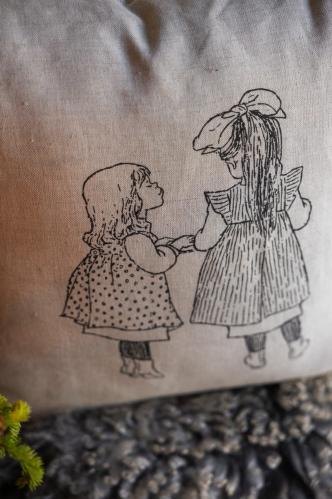 Kuddfodral - Madicken - Kapittel 3 - 46 x 46 cm - www.frokenfraken.se