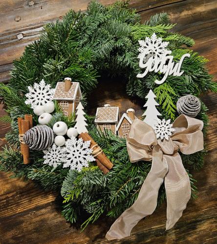 Pepperkakehus – På pinne – 1 stk – 8 cm - www.frokenfraken.se