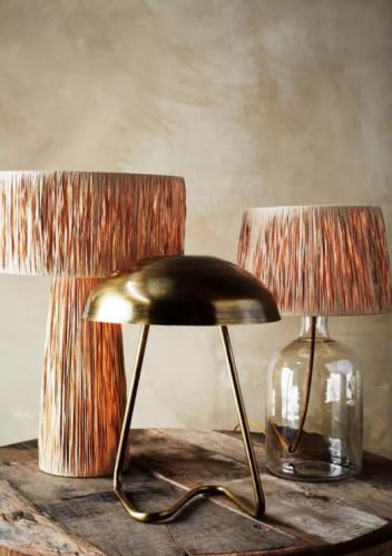 Bordslampe - Glassflaske med bastskjerm - 49 cm - www.frokenfraken.se