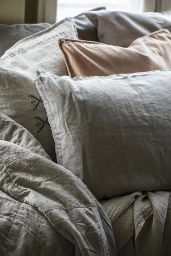 Plaid - Lys Taupe - 130 x 180 cm - www.frokenfraken.se