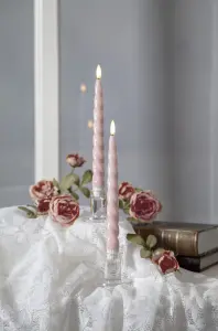 Batterilys - Antikklys - Rosa - 2-pakning - Flamme - Ø 2,1 x 24,5 cm - Timer - www.frokenfraken.se