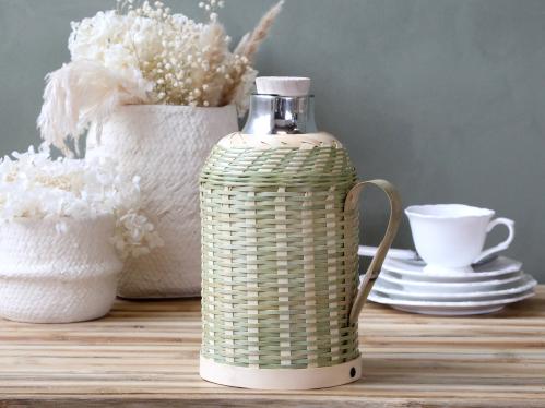 Termoskanne med flettet bambus - 1,3 L - Grønn - 26 cm - www.frokenfraken.se