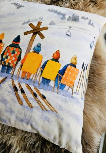 Putevar – Hvile på Fjellet – 45 x 45 cm - www.frokenfraken.se