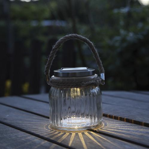 Utelampe - Solcellelykt med tau - 11,5 cm - www.frokenfraken.se