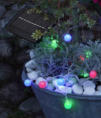 Solcelle Lyslenke - Multi - 20 LED-pærer - 4,7 m - www.frokenfraken.se