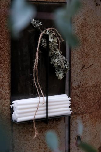 Veggmontering - For kronelys - Svart - Metall - 22 x 5 x 42 cm - www.frokenfraken.se