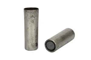 Ljusholder med magnet - kronlys - Skyet Rusty- Ø2,3 x 7 cm - www.frokenfraken.se