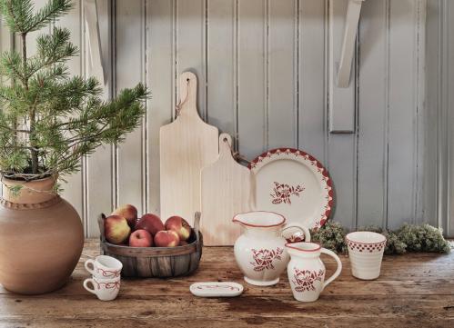Kanna Marion Blomma Stor - Rød - H15 cm - www.frokenfraken.se