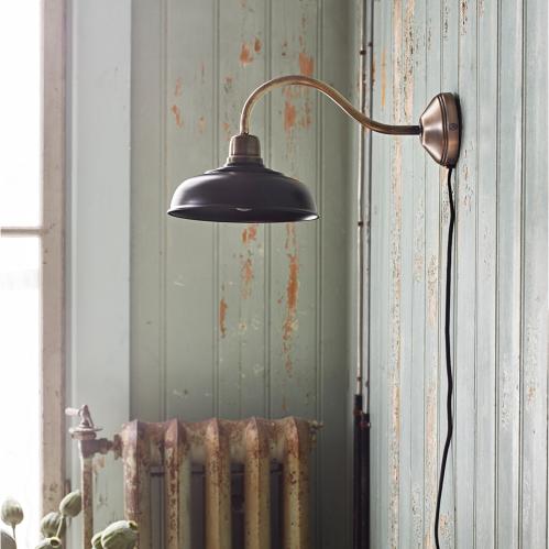Vegglampe - Svart/Messing - 39 x Ø20 cm - www.frokenfraken.se