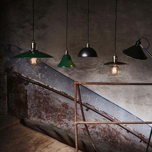 Taklampe - Svart/Messing - 8 x Ø14 cm - www.frokenfraken.se