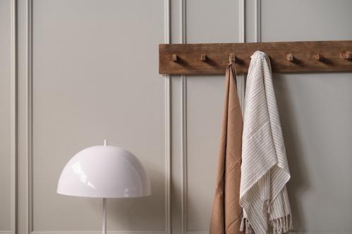 Hengere i tre med 9 kroker - Vintage - 120 cm - www.frokenfraken.se